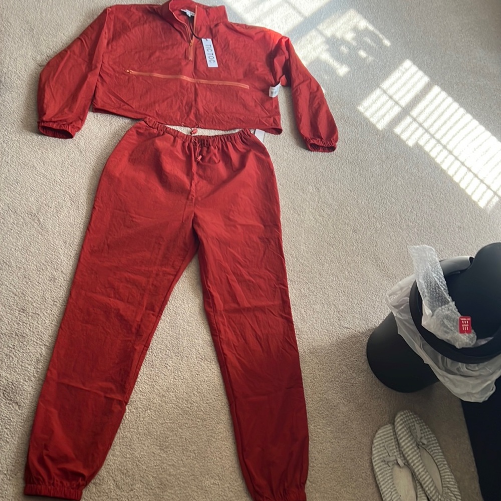 Sweatsuit NWT